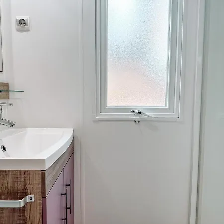 Campsite 3 Bedroom Lei Suves - Joycasa *