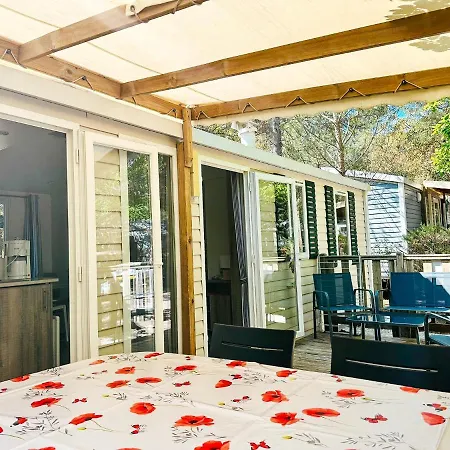 Campsite 3 Bedroom Lei Suves - Joycasa